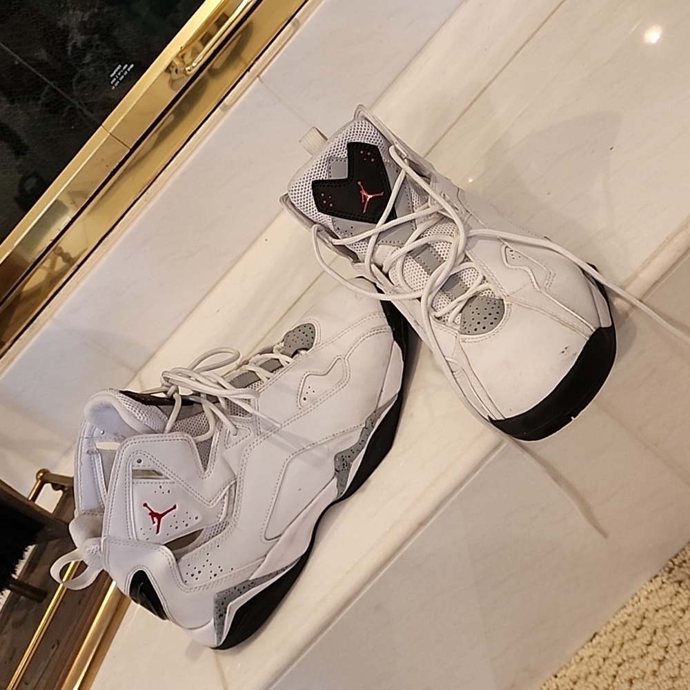 Jordan's true flight men's white cement